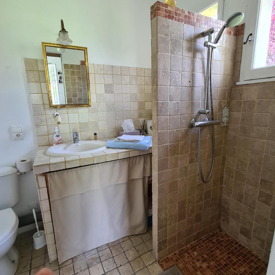 Le Mas Des Pins Mane  Zewnętrze zdjęcie
